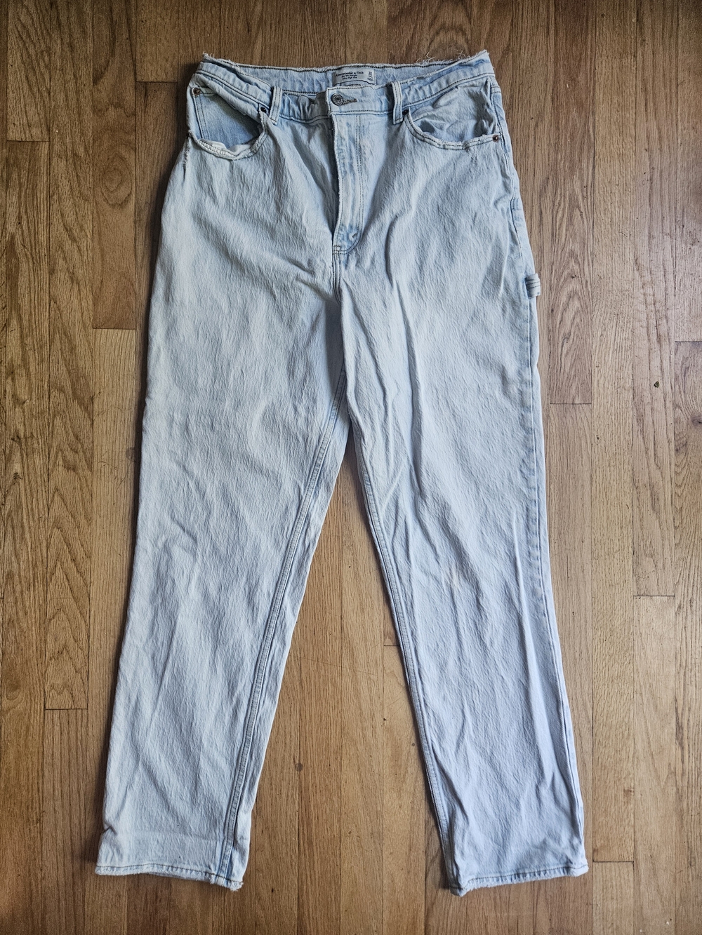 Abercrombie & Fitch The 90's Straight Ultra High Rise With Carpenter Pockets